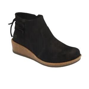 NWOT Born Viana Leather Black Wedge Suede Booties – Sz 8M